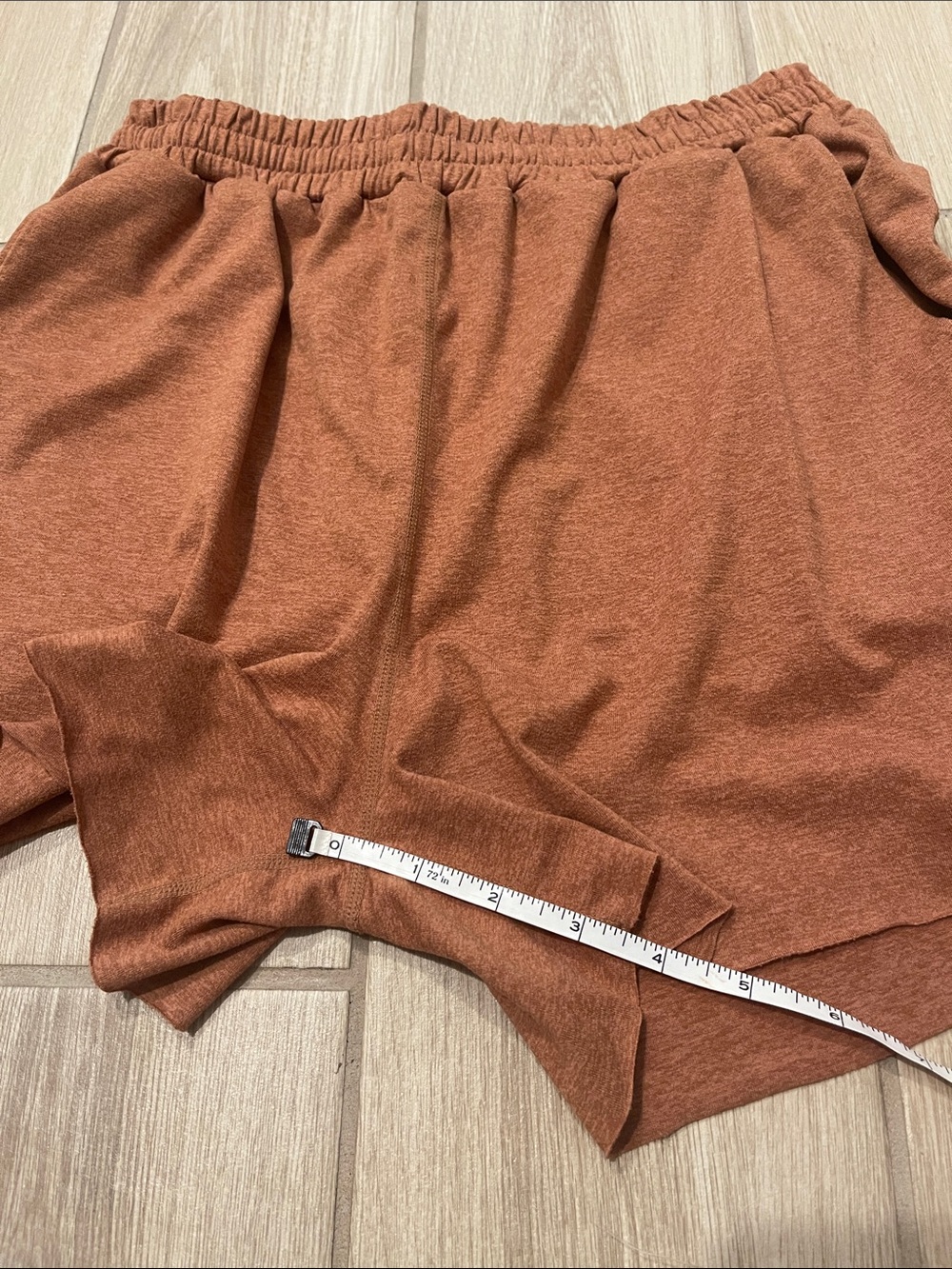 Vuori Boyfriend Dreamknit Mid Rise Lounge Shorts 3.5” Palo Santo Sz S VW3007 - Picture 11 of 11
